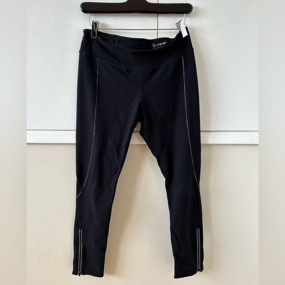 MPG 3/4 length leggings - Picture 3 of 5